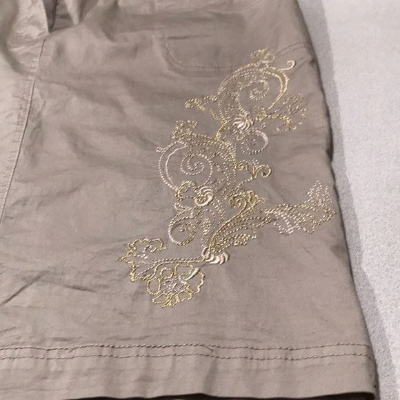 Skirt - Picture 6 of 6